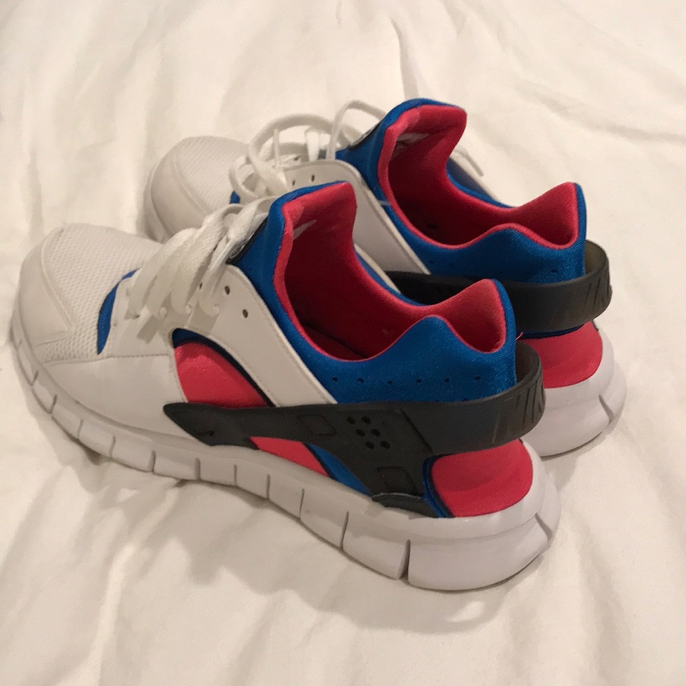 Nike shoes